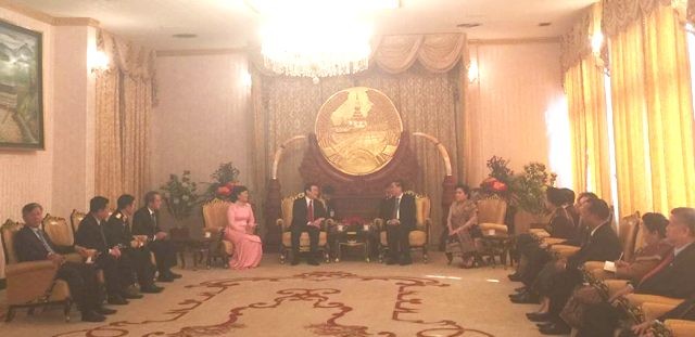 Chủ tịch nước Trương Tấn Sang thăm và làm việc tại Lào - ảnh 1